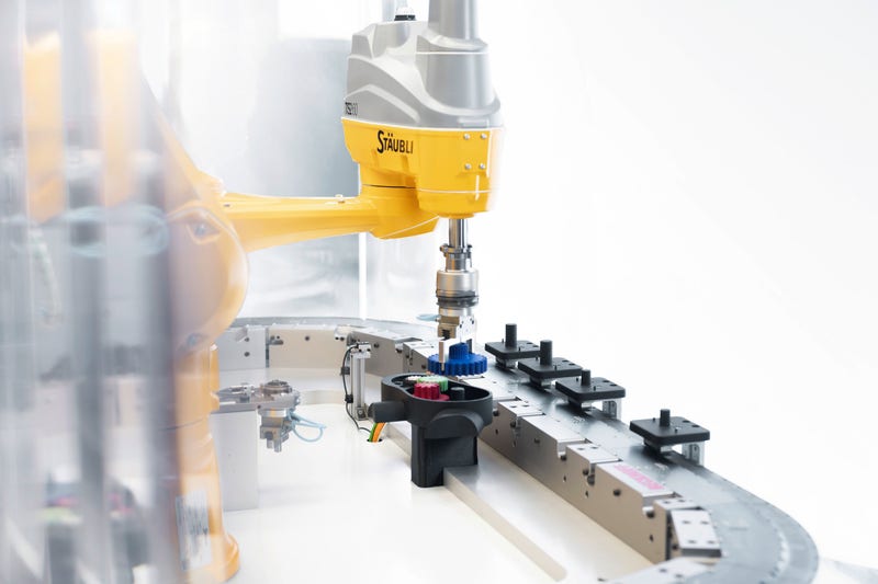 Assembly SCARA robot