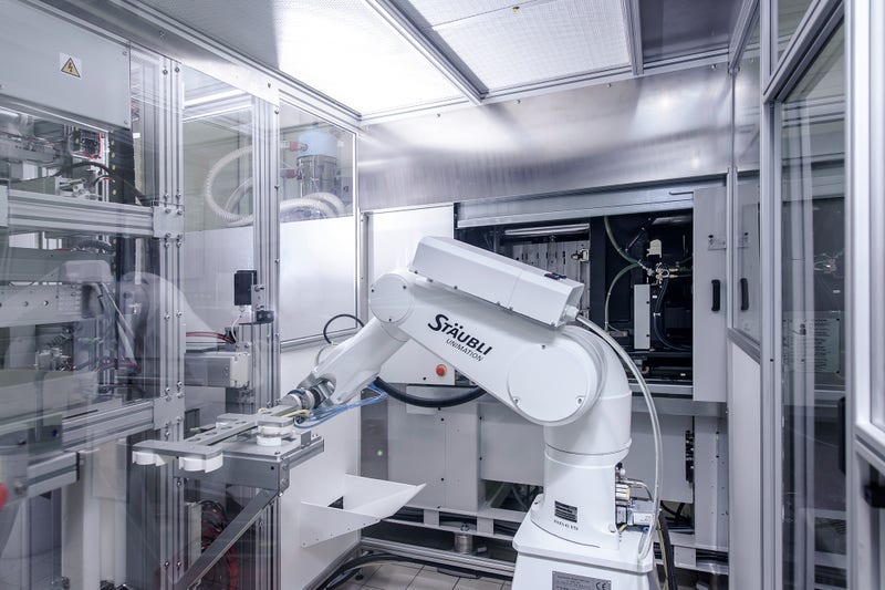 A robotic solution to guarantee hygiene and quality