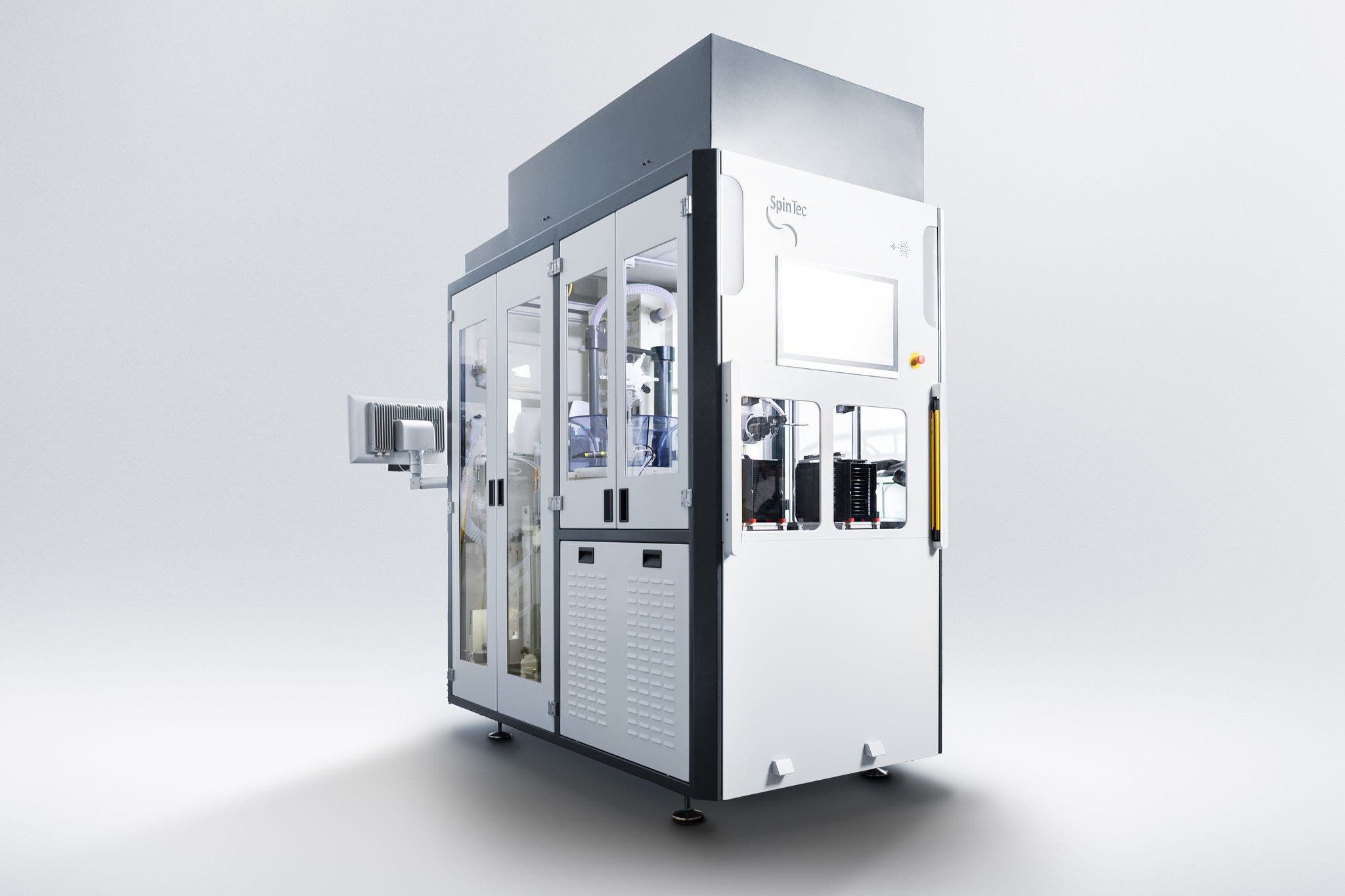 Stäubli TX2-60 SCR robot handles wafer